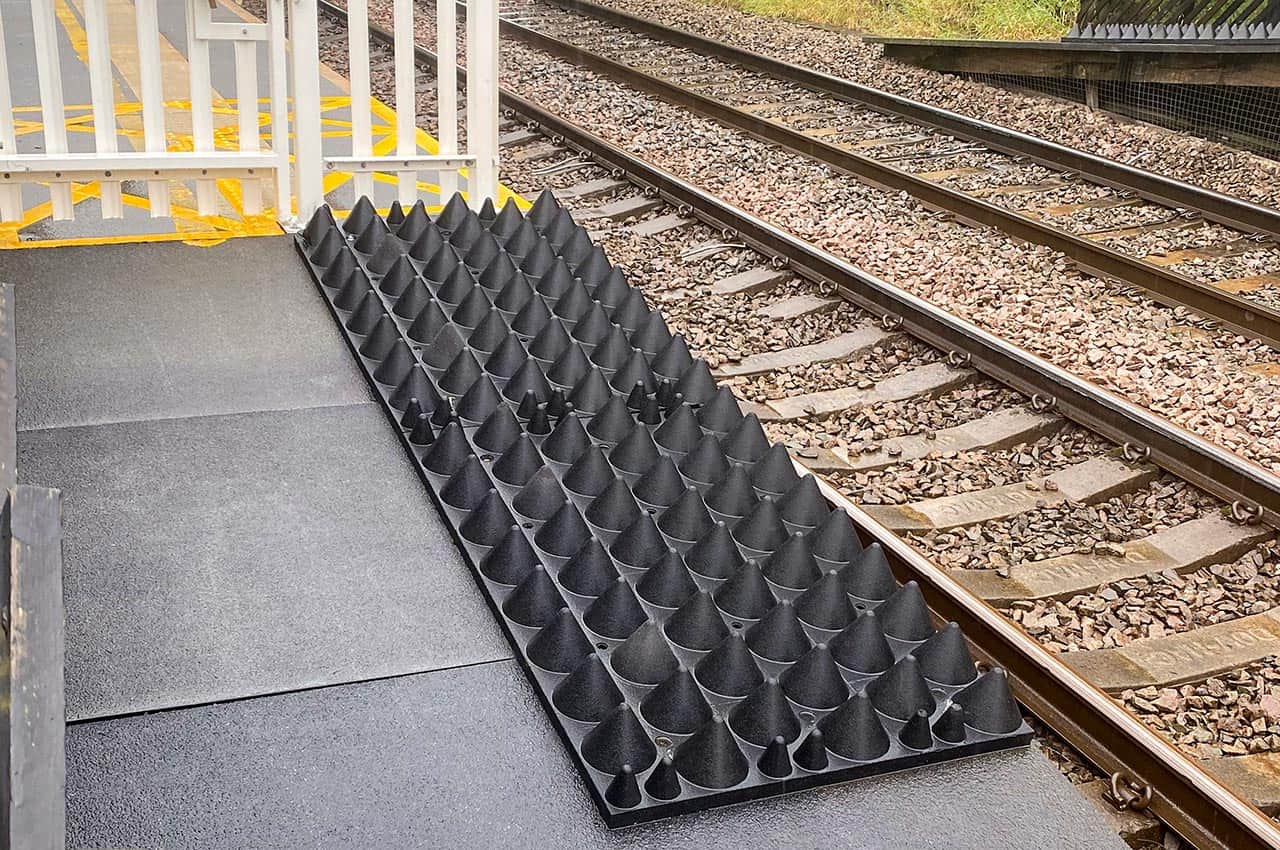 Anti-trespass panels at platform end, Steeton and Silsden